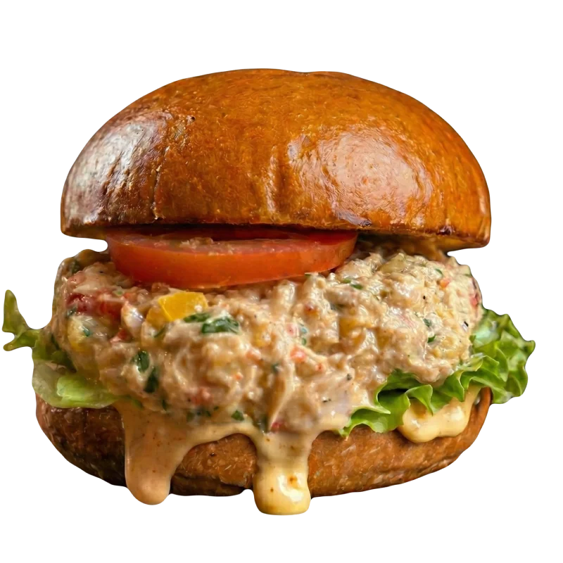 Smash tuna burger at WINTER CAFE restaurant in Ungasan, Bali